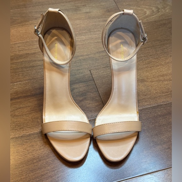 PRETTY LITTLE THING Chic Tan Ankle Strap Heels - Picture 3 of 12